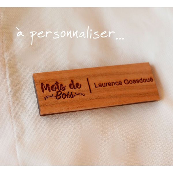 Badge en bois logo entreprise et nom