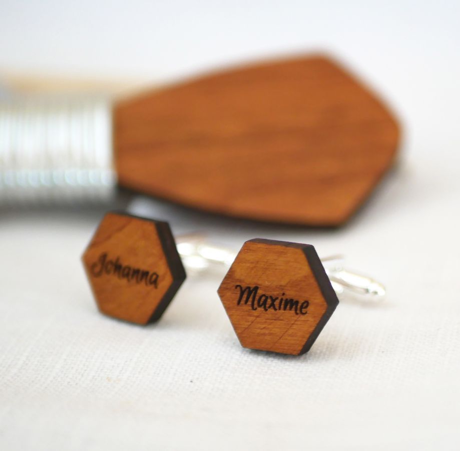 Boutons manchette en bois forme hexagonale  à personnaliser