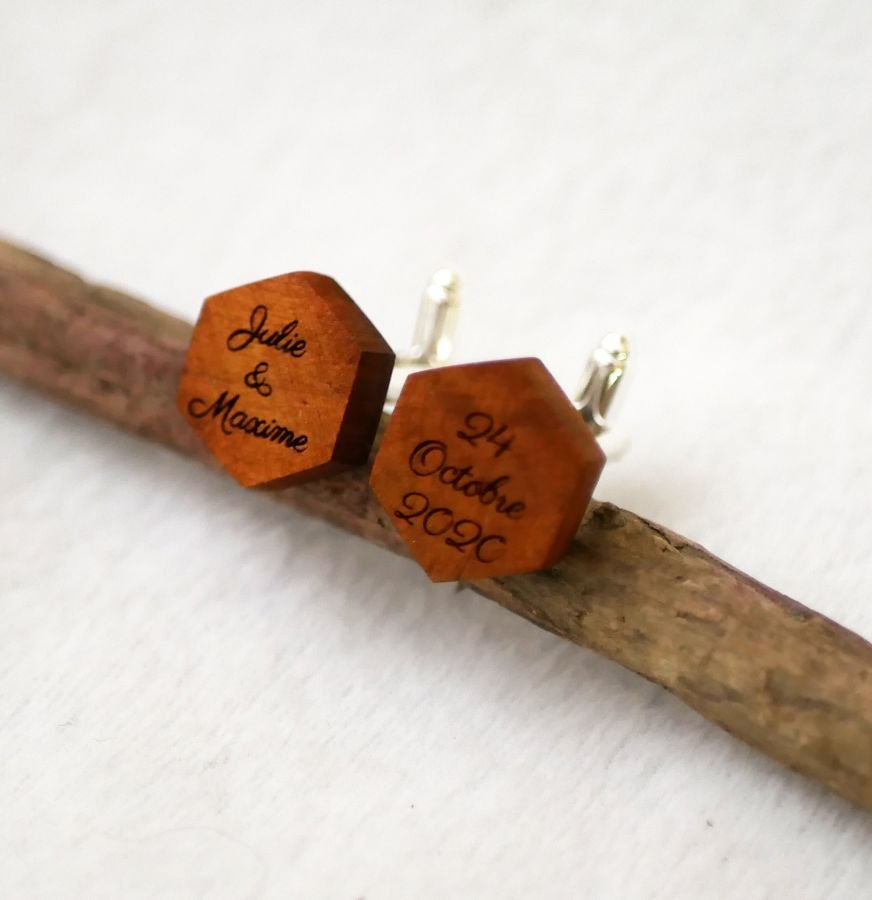 Boutons manchette en bois forme hexagonale  à personnaliser