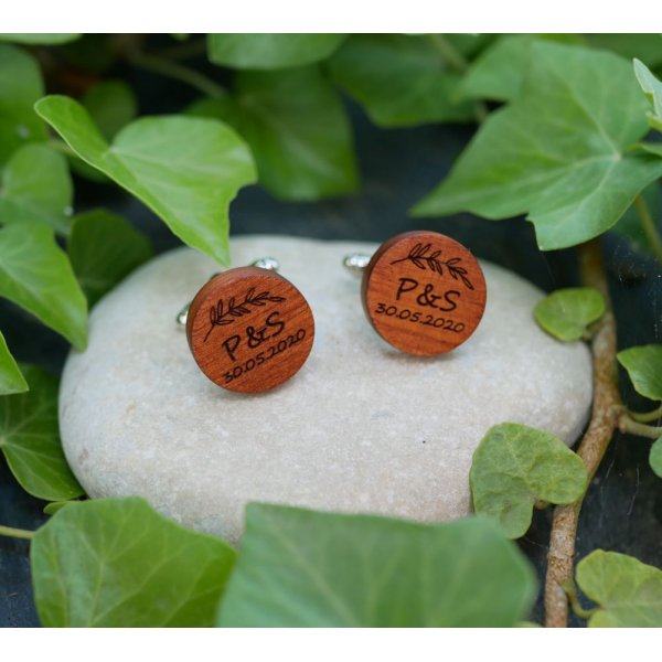 Boutons manchette en bois Merisier ronds à graver 18mm