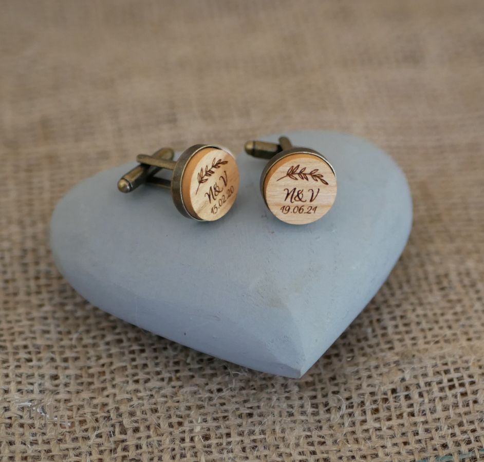 Boutons de manchette bois serti bronze vieilli 16 mm personnalisable