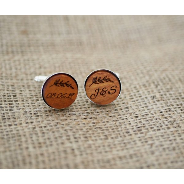 Boutons de manchette sertis argentés platinium 16 mm en bois gravé 