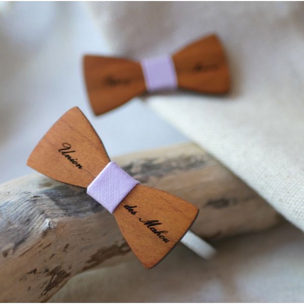 Bracelet cuir au noeud papillon miniature en bois personnalisable