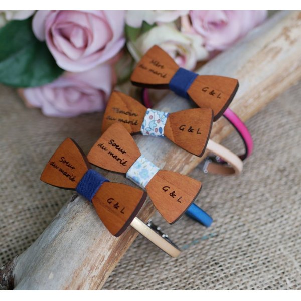Bracelet cuir au noeud papillon miniature en bois personnalisable