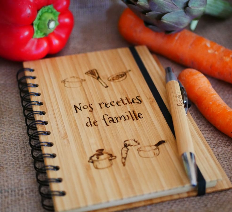 Carnet en bois Recettes de cuisine à personnaliser