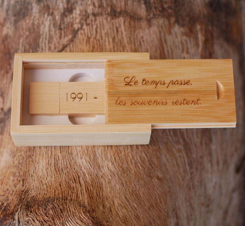 Clé Usb 16 Go dans coffret bois bambou à personnaliser par gravure pour un mariage