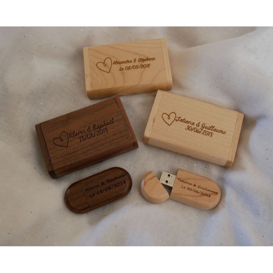 Coffret et Clé Usb 64 Go bois noyer personnalisable