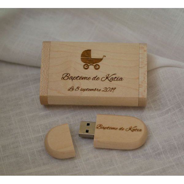 Clé Usb 32 Go 2.0 dans coffret personnalisé bois clair d'érable