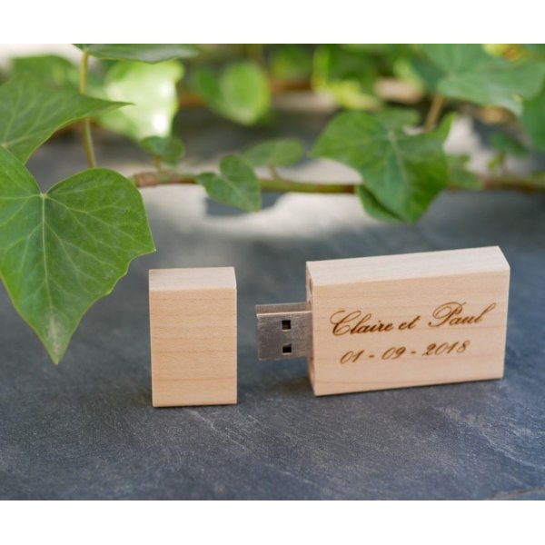 Clé USB en bois 32 Go rectangulaire à personnaliser par gravure