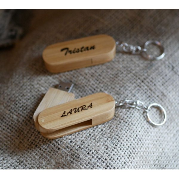 Clé USB bois bambou 32 Go en porte clef à graver et personnaliser