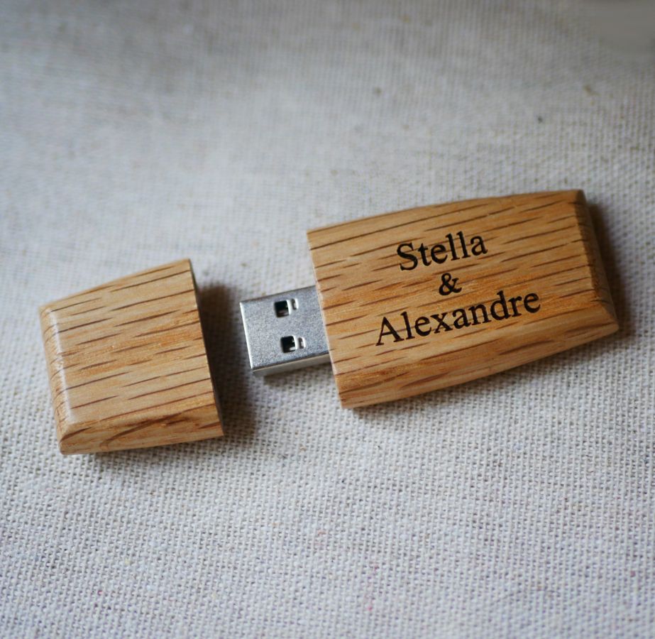 Clé USB en bois  à personnaliser par gravure