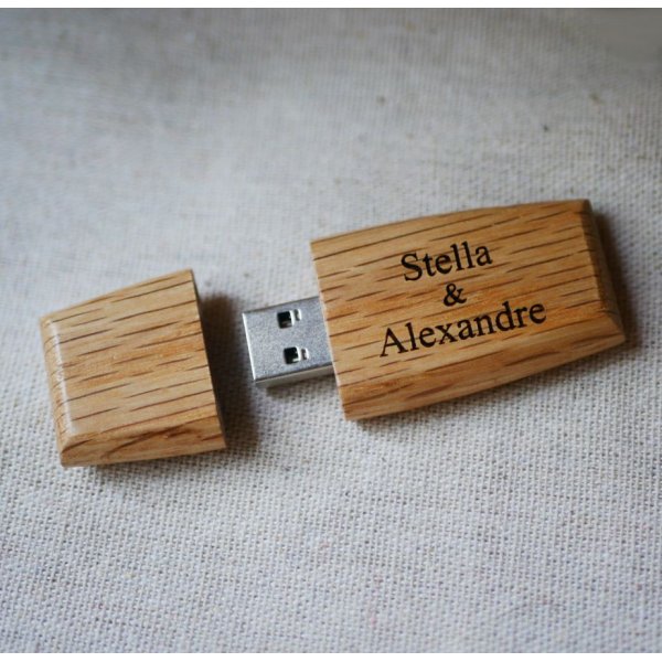 Clé USB en bois  à personnaliser par gravure