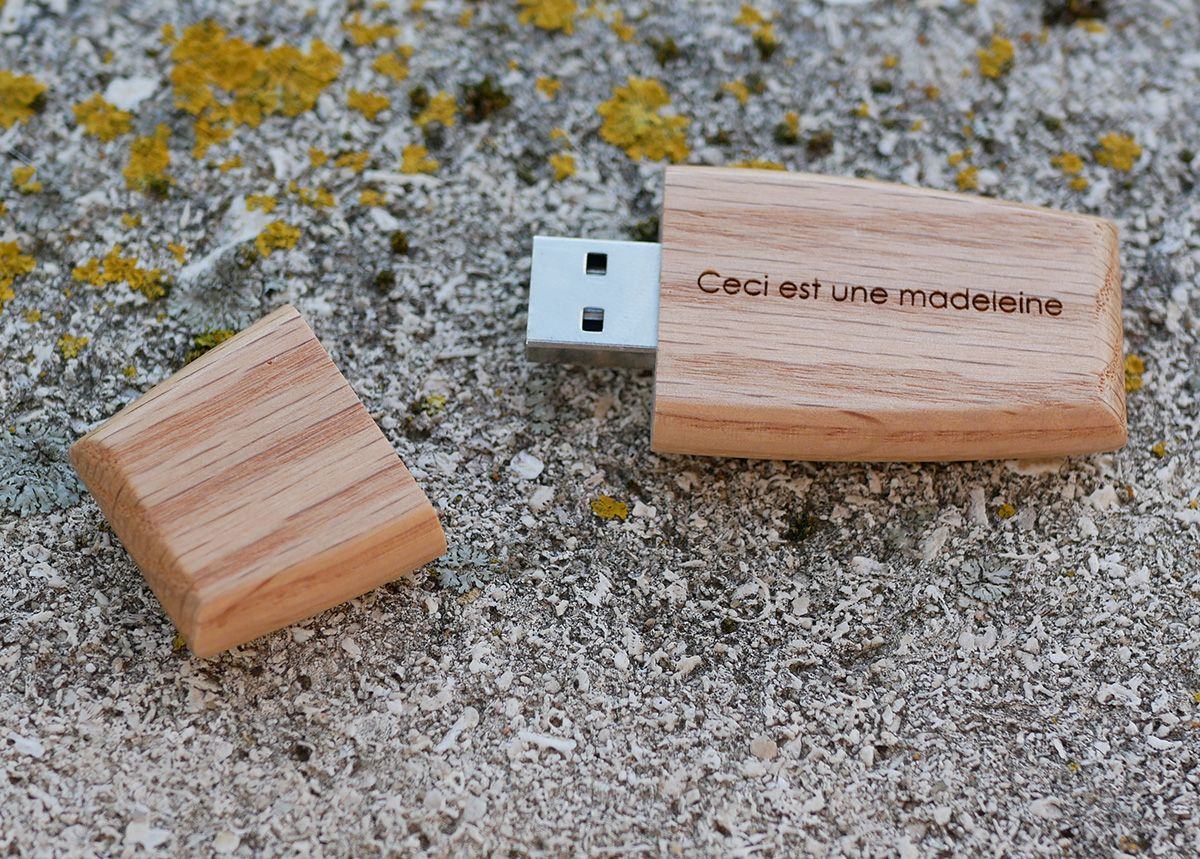 Clé USB en bois  à personnaliser par gravure