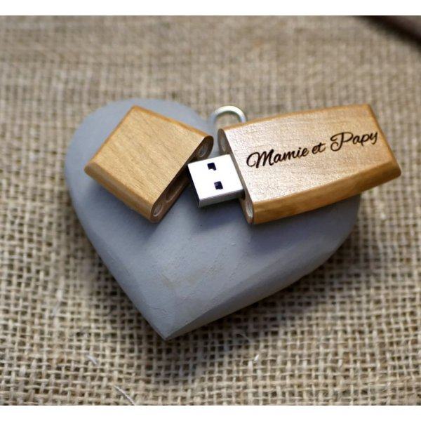 Clé USB en bois  à personnaliser par gravure
