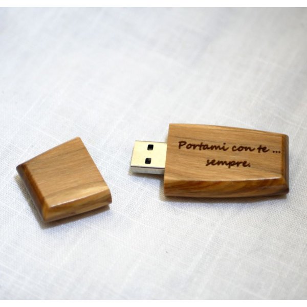 Clé USB en bois  à personnaliser par gravure