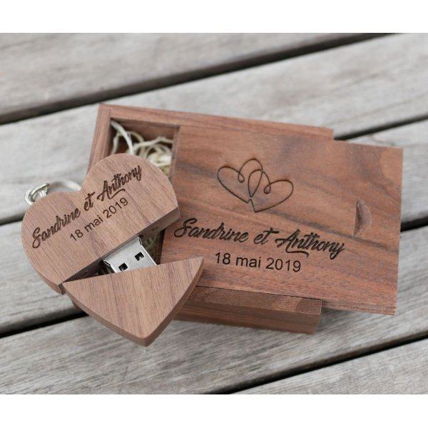 Clé Usb Coeur 32 Go dans coffret personnalisé bois foncé