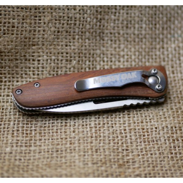Couteau au manche en bois gravé à personnaliser
