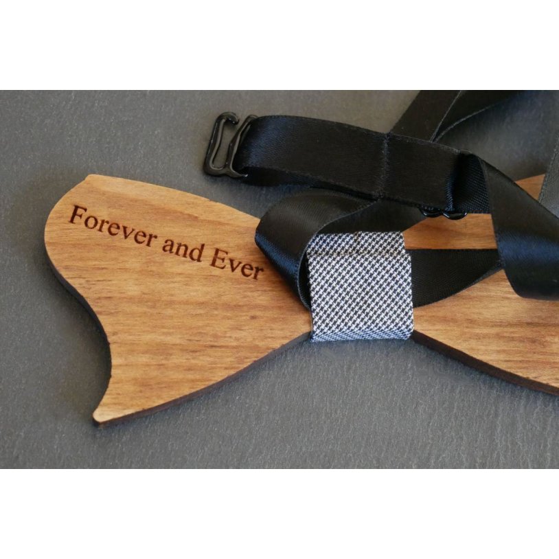 Noeud papillon forme asymétrique en bois de merisier à personnaliser Made in France