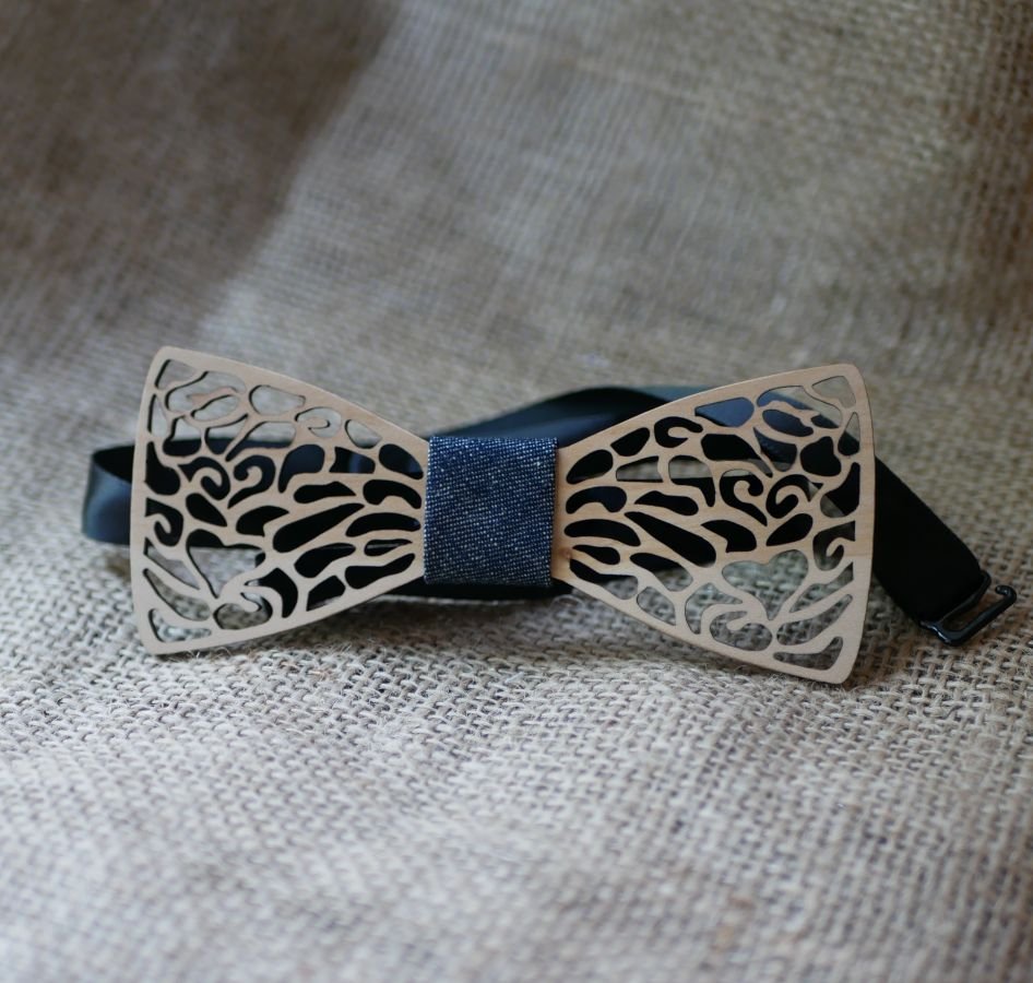 Noeud papillon en bois de dentelle fine à personnaliser