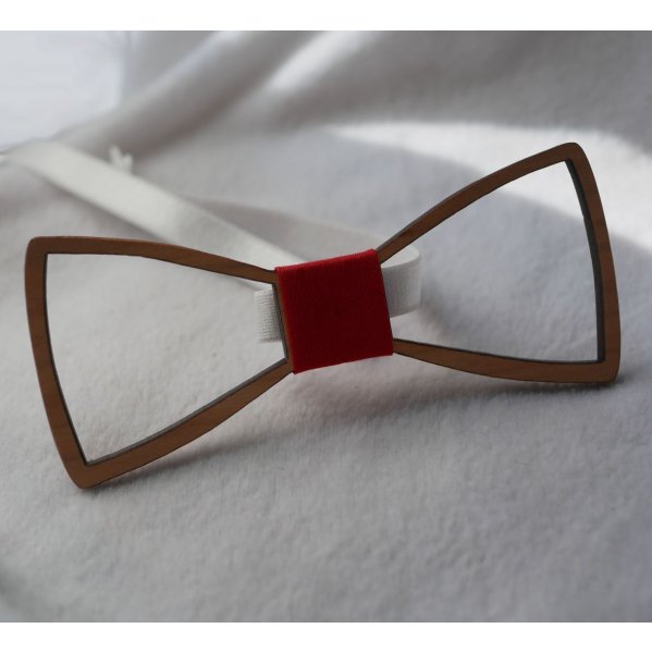 Noeud papillon en bois français ajouré 