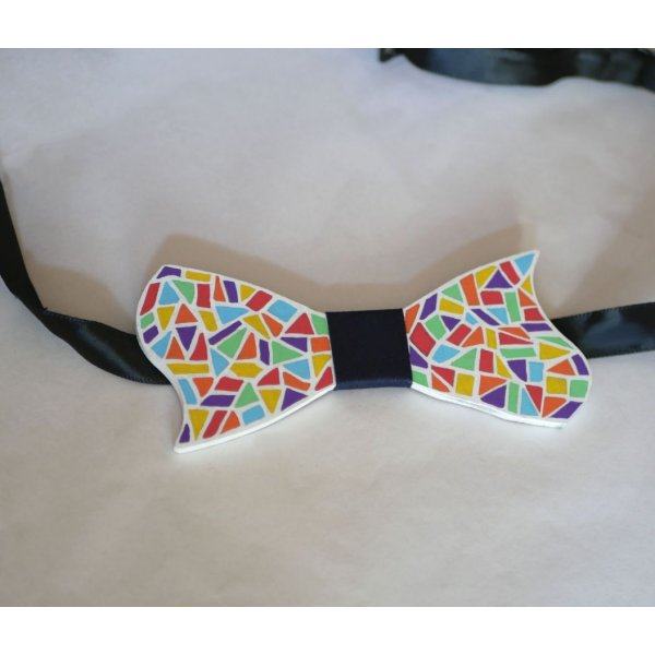 Noeud papillon en bois peint style mosaïque multicolore création artisanale française