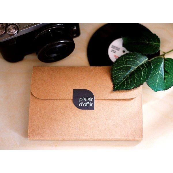 Pochette Liberty Betsy Vert menthe noeud papillon en bois personnalisable