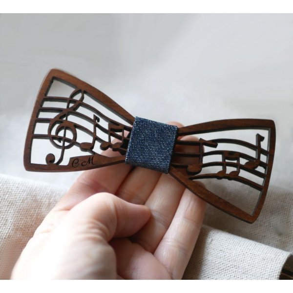 Noeud papillon en bois thème Musique avec partition et clef de sol, personnalisable