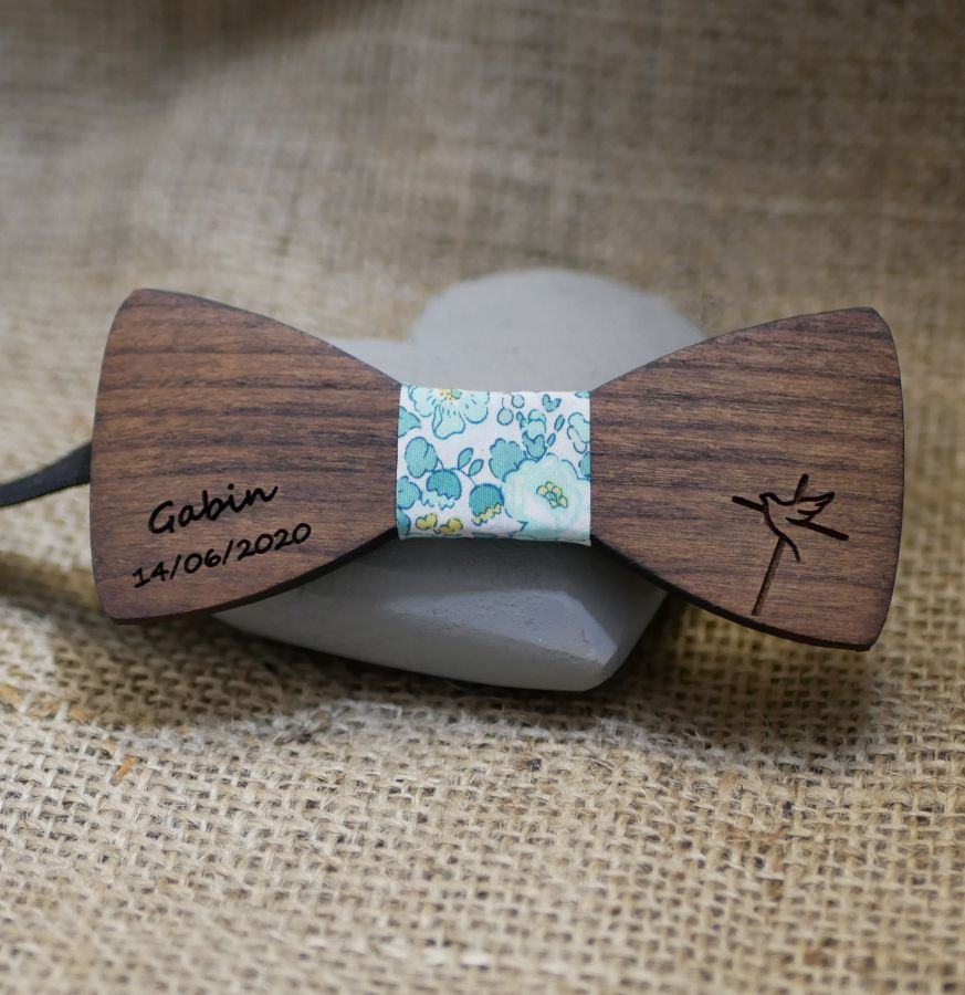 Accessoires Bois Noeud Papillon Enfant En Bois Noyer Personnaliser Accessoires Bois Noeud Papillon Enfant En Bois Noyer Personnaliser