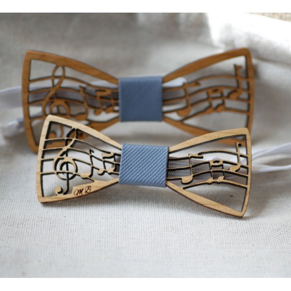 Noeud papillon enfant en bois thème Musique avec partition et clef de sol, personnalisable