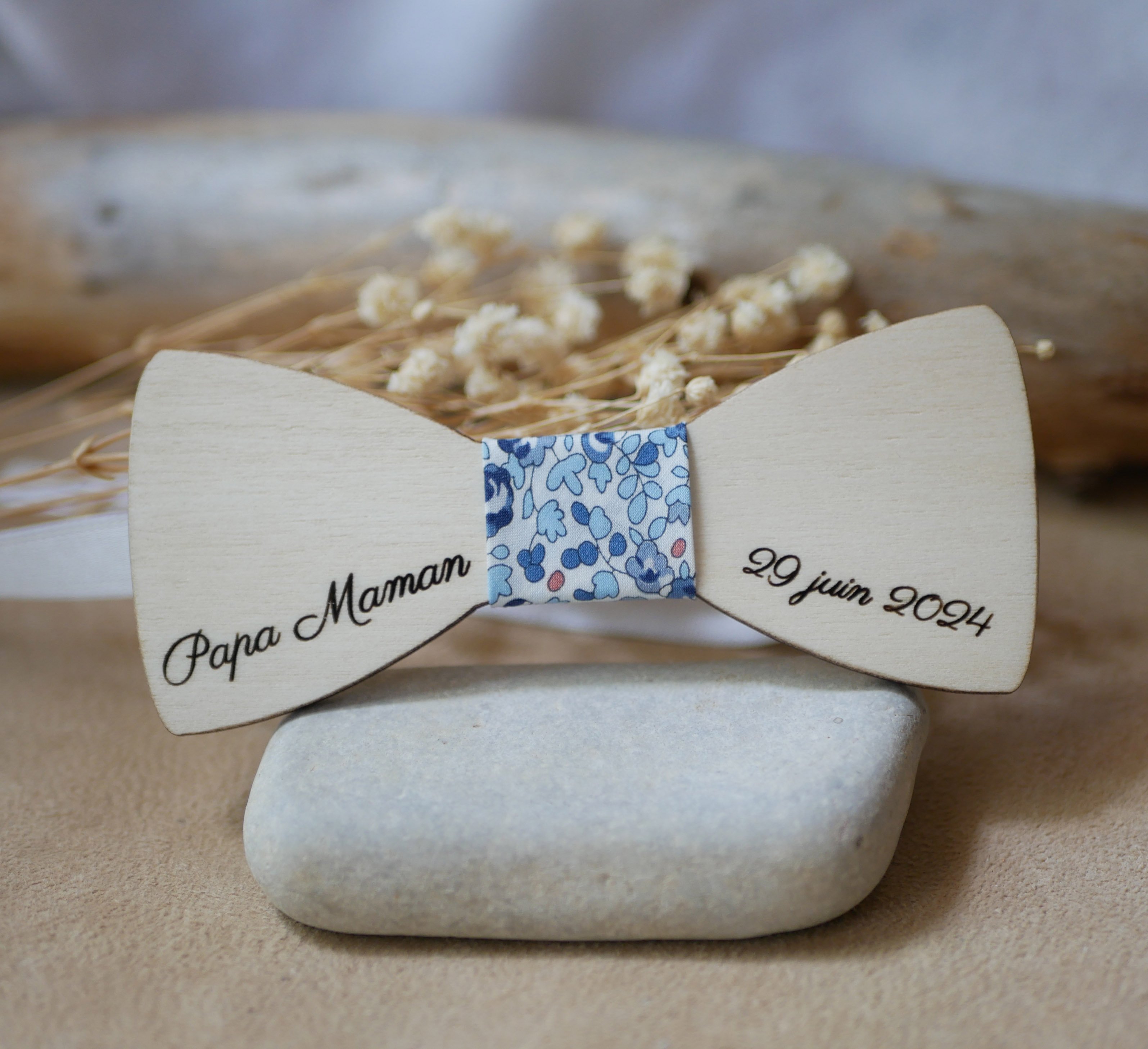 Noeud papillon pour enfant en bois peuplier &agrave; personnaliser