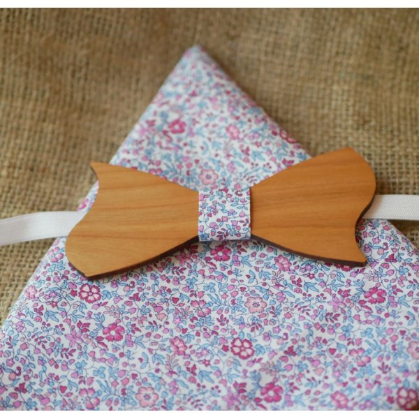 Pochette Liberty Katie + chouchou + noeud papillon en bois personnalisable