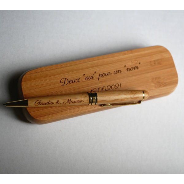 Stylo en bambou gravé dans coffret en bois massif personnalisé