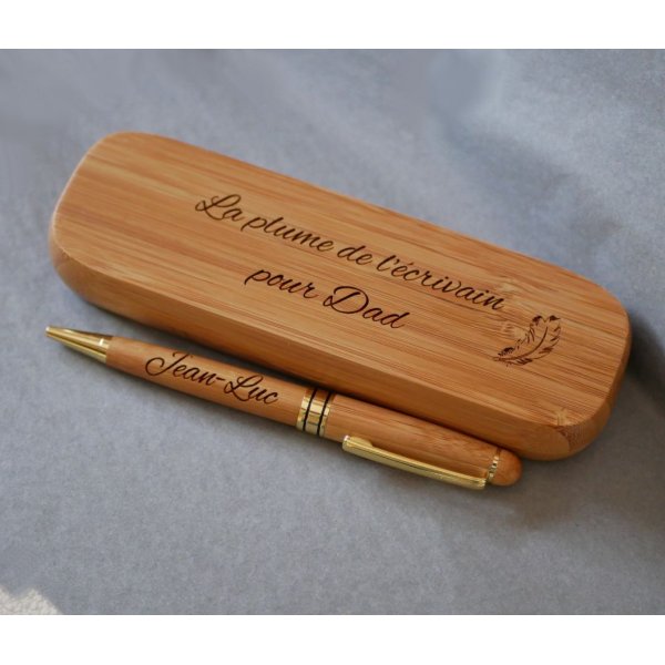 Stylo en bambou gravé dans coffret en bois massif personnalisé